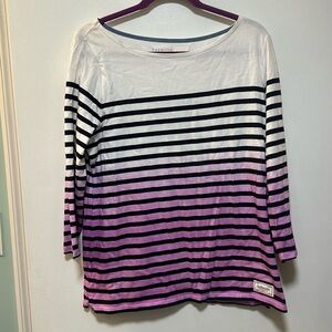 Women’s 3/4 sleeve top size M